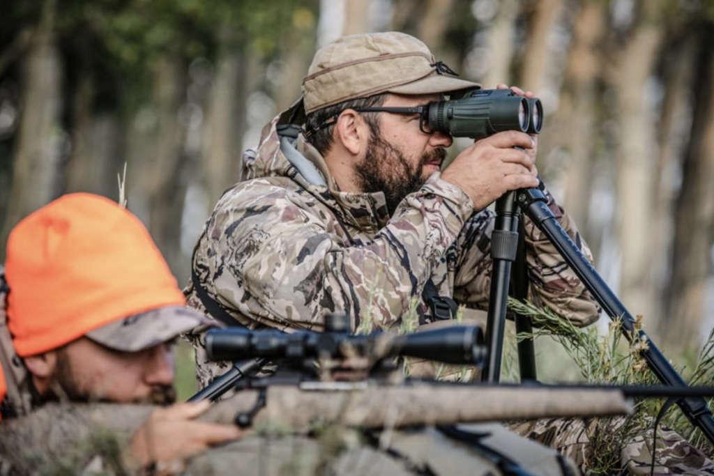 Laser Rangefinder Binoculars: The Perfect Combination of Observation and Precision Measurement Laser Rangefinder Binoculars: The Perfect Combination of Observation and Precision Measurement