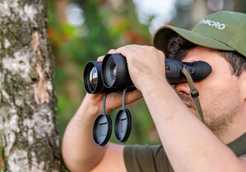 Thermal Binoculars for Long-Range Observ