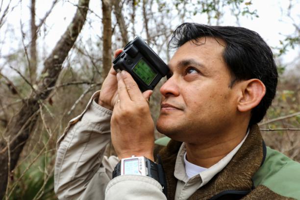 INJIE Optics Laser Rangefinders for Wildlife Conservation and Ecological Research