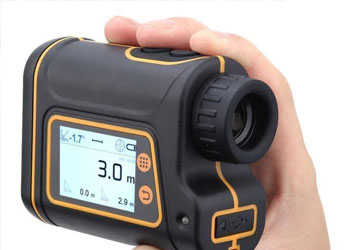 Laser Rangefinder vs. Binocular Rangefin